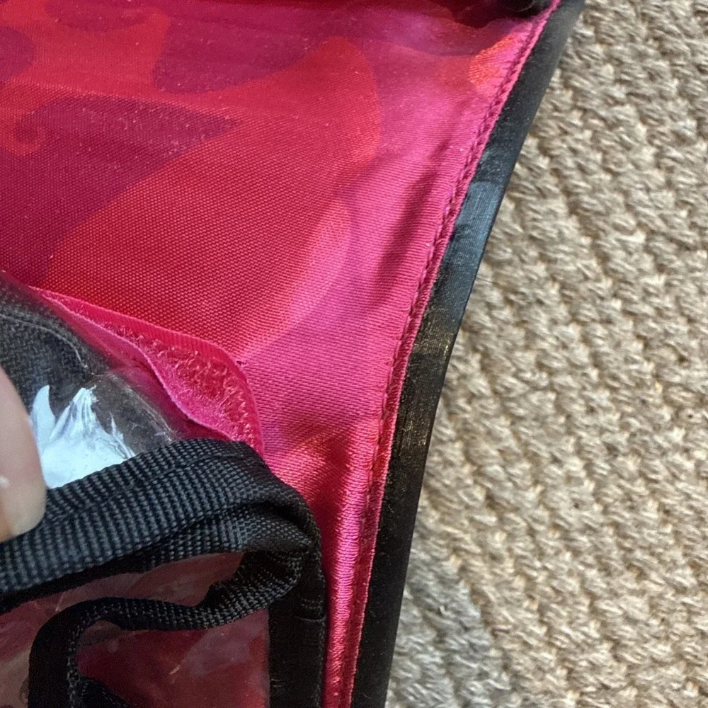 Mary Kay Roll Up Hanging Cosmetic/Toiletries Travel Bag with 4 Removable Pouches